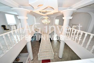 Casă cu 10 camere cu Teren 300 Mp în Mazepa 2 - 2
