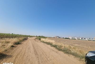 Teren de 12651 mp, în Central