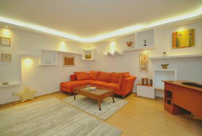 Apartament cu 2 camere decomandat în 13 Septembrie