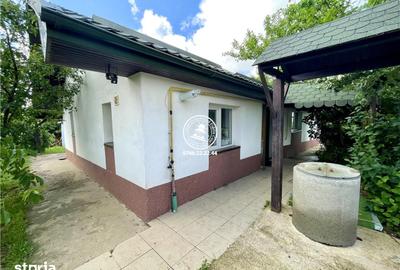 Casă cu 3 camere cu Teren 1200 Mp în Bârnova