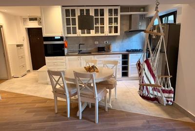 Apartament cu 3 camere circular, mobilat în Unirii