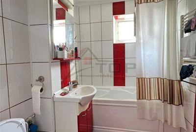 Apartament cu 3 camere decomandat în Metalurgie - 7