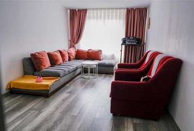 Apartament cu 4 camere decomandat, mobilat în Rogerius
