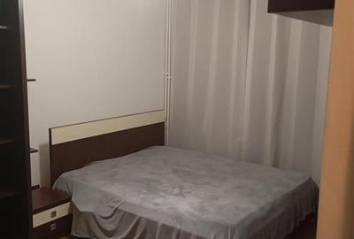 Garsonieră decomandată, mobilată în Tei