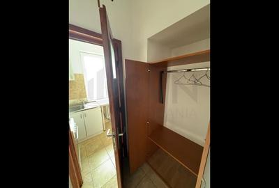 Apartament cu 2 camere semidecomandat în Romană