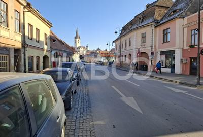 Spațiu comercial, de 34 mp, în Orașul de Jos - 1