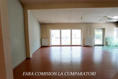 Casă individuală cu 12 camere cu Canalizare în Central - 24