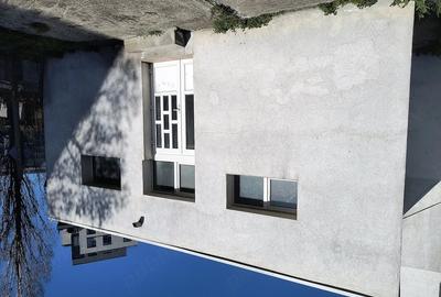 Spațiu comercial, de 80 mp, în Central