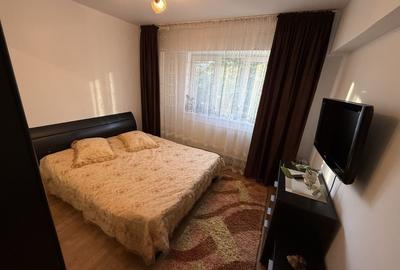 Apartament cu 2 camere decomandat în 1 Mai