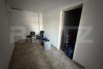 Spațiu comercial, de 45 mp, în Central - 3