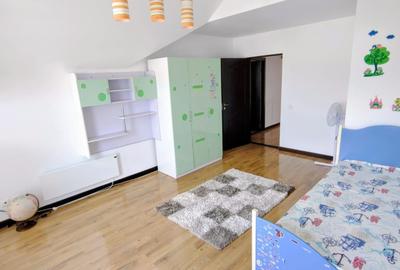 Casă individuală cu 6 camere cu Canalizare în Europa - 35
