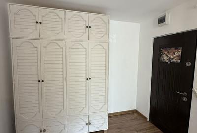 Apartament cu 2 camere decomandat în Soarelui - 1