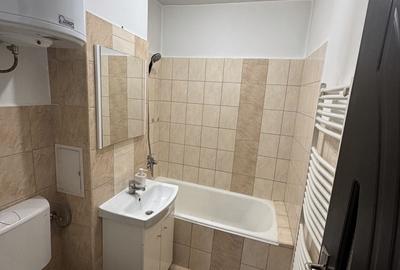 Apartament cu 3 camere decomandat în Central - 2