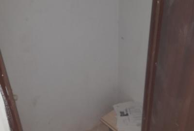 Apartament cu 3 camere decomandat în Central - 2