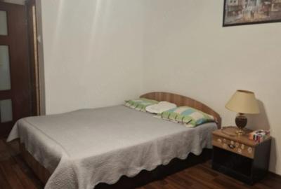 Garsonieră decomandată, mobilată în Vatra Luminoasă