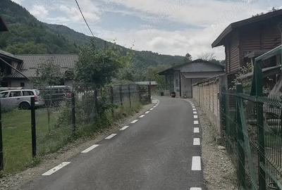 Casă cu 6 camere cu Teren 1056 Mp în Central - 6