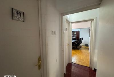 Apartament cu 4 camere semidecomandat, mobilat în Decebal - 1