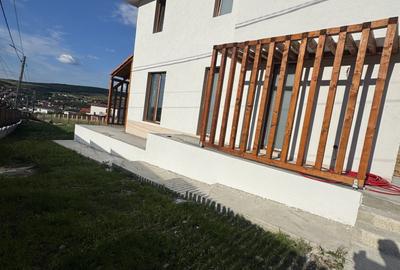 Casă individuală cu 4 camere cu Teren 800 Mp în Chinteni