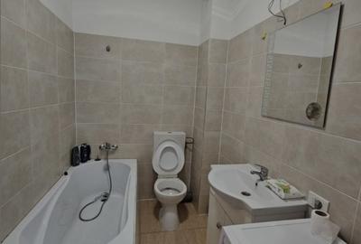 Apartament cu 2 camere decomandat în Central - 2