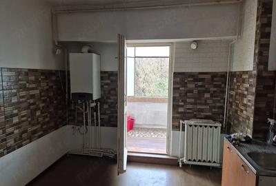 Apartament cu 2 camere decomandat în Central - 4
