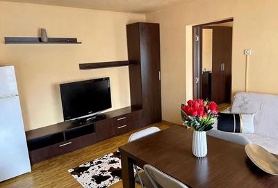 Apartament cu 2 camere semidecomandat, mobilat în Hipodrom 2 - 6