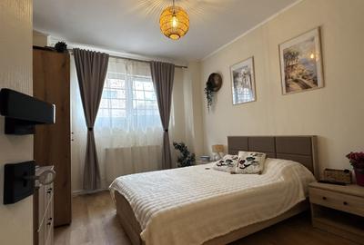 Apartament cu 3 camere semidecomandat în Titan