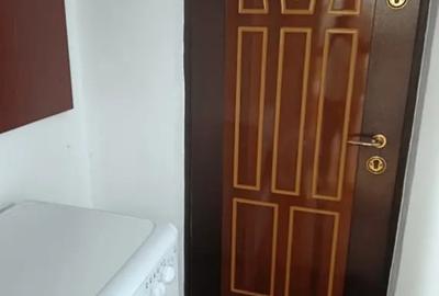 Garsonieră semidecomandată în Central