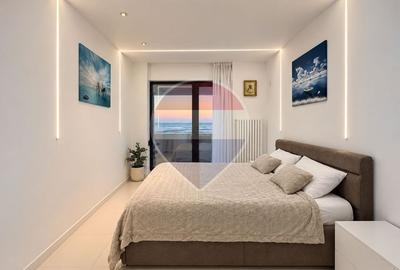 Apartament cu 2 camere semidecomandat, mobilat în Central