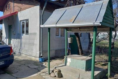 Teren de 2500 mp, în Scorțeni - 7