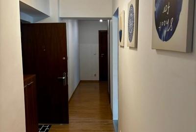 Apartament cu 3 camere decomandat, mobilat în Berceni