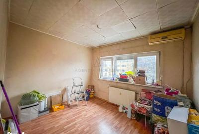 Apartament cu 4 camere semidecomandat în Militari - 7