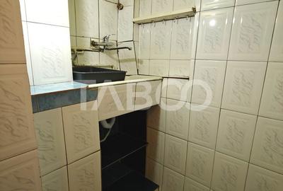 Casă cu 3 camere cu Canalizare în Turnișor - 7