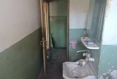 Apartament cu 2 camere nedecomandat în Central