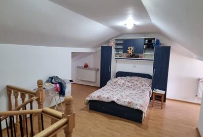 Casă cu 4 camere cu Teren 60 Mp în Central - 11