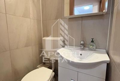 Apartament cu 4 camere decomandat în Medicină - 4
