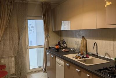 Apartament cu 3 camere decomandat în Independenței - 1