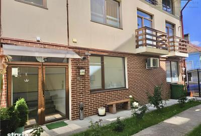 Apartament cu 3 camere, mobilat în Centrul Istoric - 13