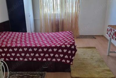 Garsonieră semidecomandată în Far