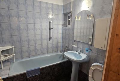 Apartament cu 3 camere decomandat în Crângași - 11