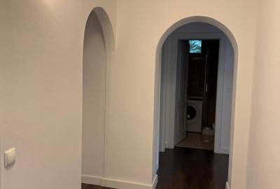 Apartament cu 3 camere decomandat, mobilat în Central - 6