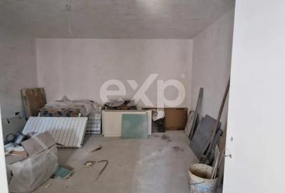 Casă individuală cu 7 camere cu Canalizare în Central - 9