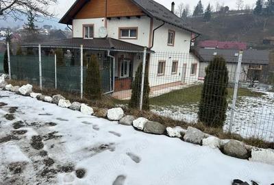 Casă cu 3 camere cu Teren 150 Mp în Sadova - 2