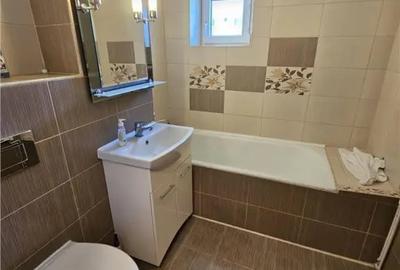 Apartament cu 4 camere decomandat în Calea București - 1