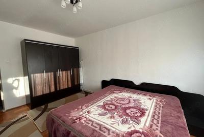 Apartament cu 2 camere decomandat în Podgoria