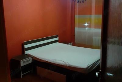 Apartament cu 2 camere decomandat în Gojdu - 1