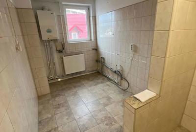 Casă cu 2 camere semidecomandat cu Canalizare în Unirii - 13