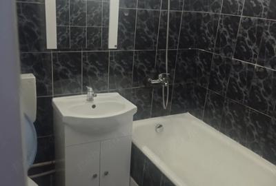 Garsonieră decomandată în Nicolina - 1