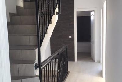 Duplex cu 5 camere cu Canalizare în Bragadiru - 1
