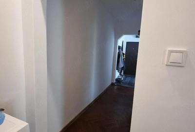 Apartament cu 2 camere decomandat în Girocului - 4
