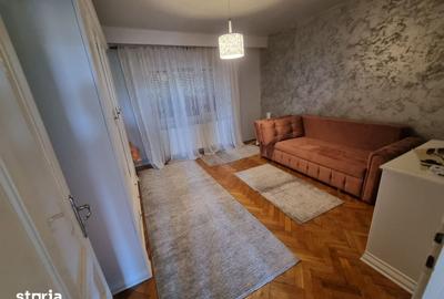 Casă cu 7 camere decomandat cu Teren 767 Mp în Ultracentral - 2